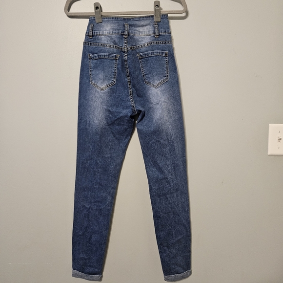 SHEIN High Rise Blue Jeans for Women - Picture 3 of 5